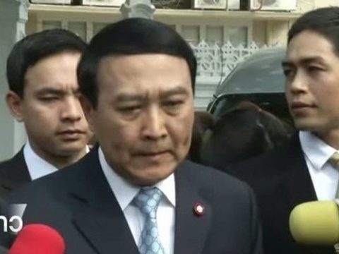 Army chief confirms Yingluck cannot travel