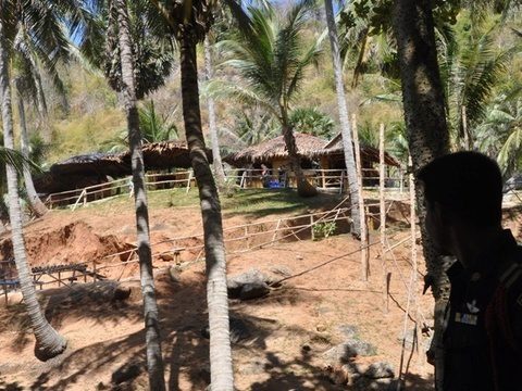 Illegal Phuket building demolished