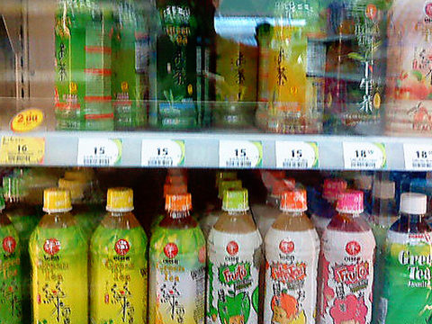 Из магазина Super Cheap похитили 36 крышечек с бутылок холодного чая