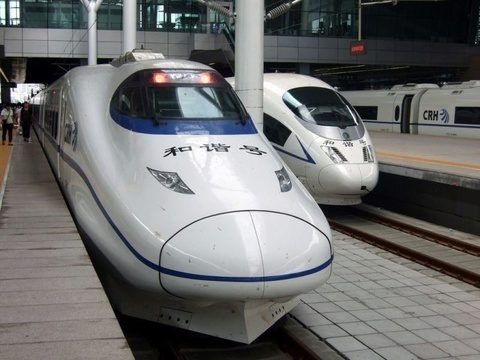 China extends high-speed rail network to Xinjiang