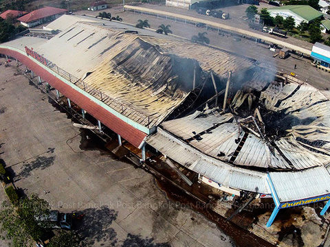 Firefighters put out B50m Surat Thani Coop blaze