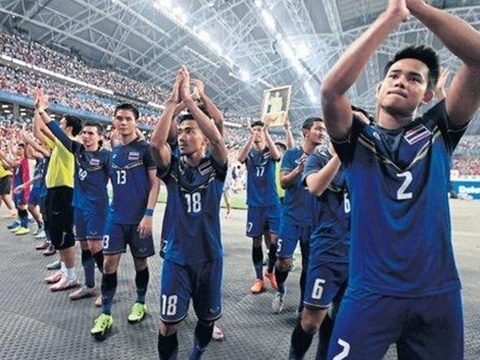 Thailand defend SEA Games football title