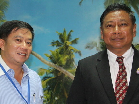 Tourism Ministry pushes to bring Phuket’s illegal tour guides into the fold