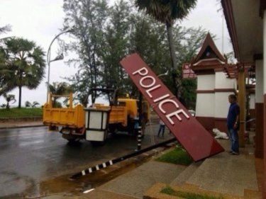 Widespread Weather Alert as Storms Batter Phuket, Krabi