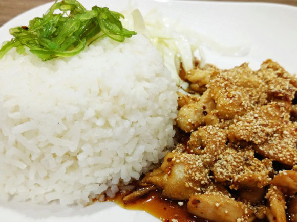 Street Eats: Yummy Cambodian food in town