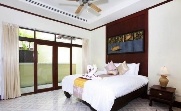 Modern Asian Style 3 Bedroom Villa Near Bangtao Beach House